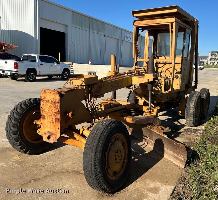 image for item JS9963 1977 Galion  503 L rigid frame motor grader