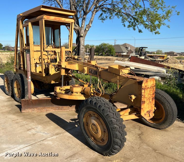 image for item JS9963 1977 Galion  503 L rigid frame motor grader