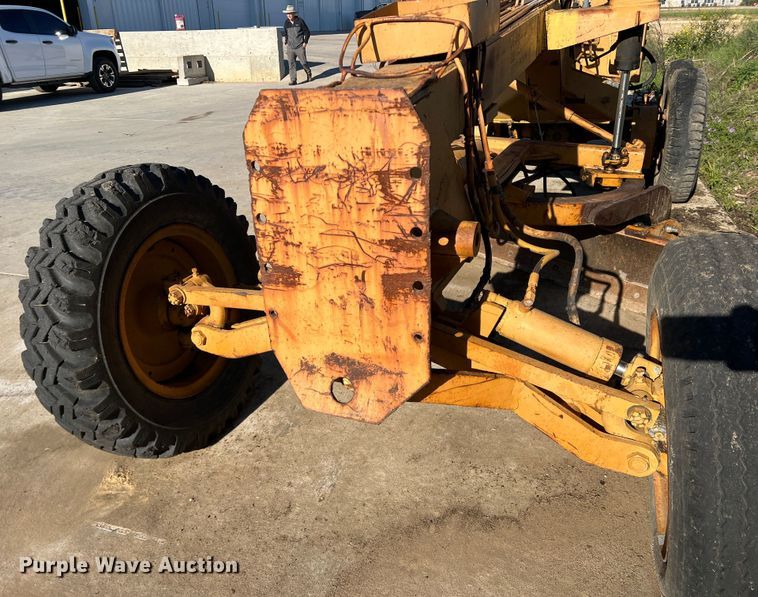 image for item JS9963 1977 Galion  503 L rigid frame motor grader