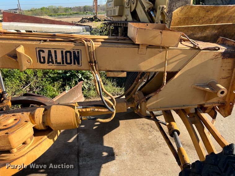 image for item JS9963 1977 Galion  503 L rigid frame motor grader