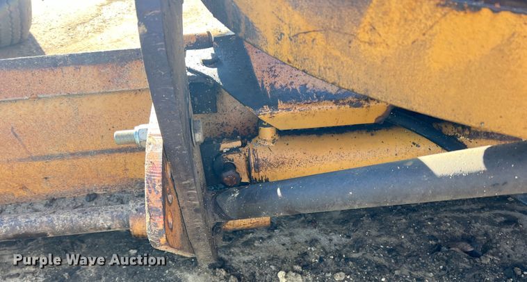 image for item JS9963 1977 Galion  503 L rigid frame motor grader