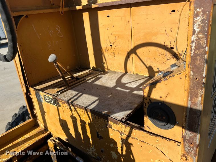 image for item JS9963 1977 Galion  503 L rigid frame motor grader