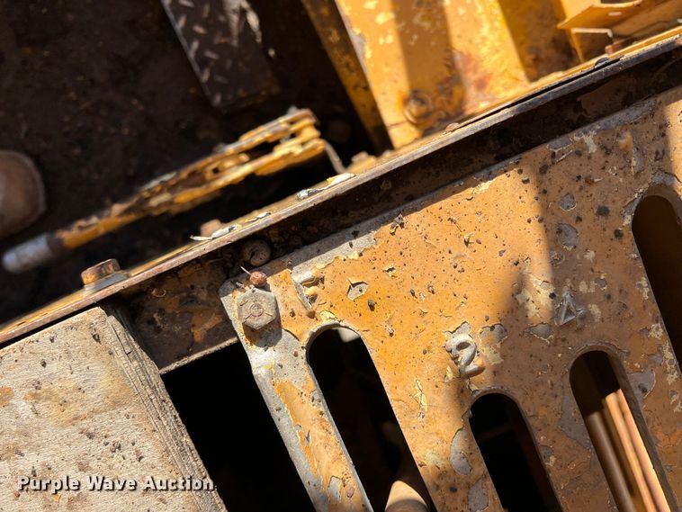 image for item JS9963 1977 Galion  503 L rigid frame motor grader