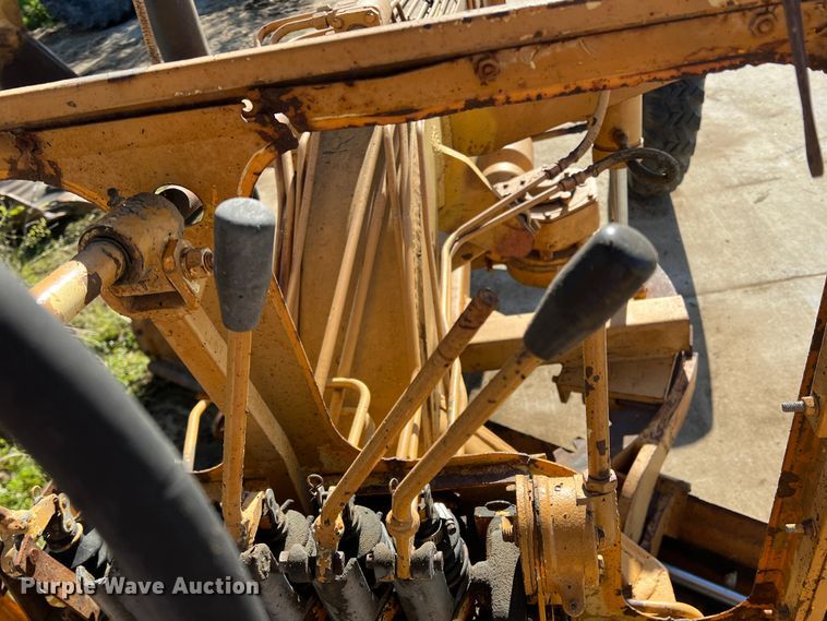 image for item JS9963 1977 Galion  503 L rigid frame motor grader