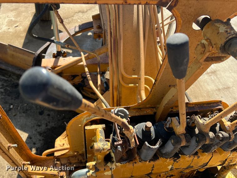 image for item JS9963 1977 Galion  503 L rigid frame motor grader