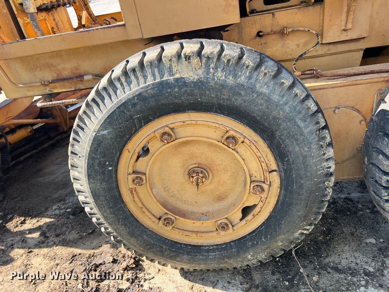 image for item JS9963 1977 Galion  503 L rigid frame motor grader