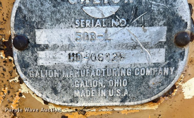 image for item JS9963 1977 Galion  503 L rigid frame motor grader