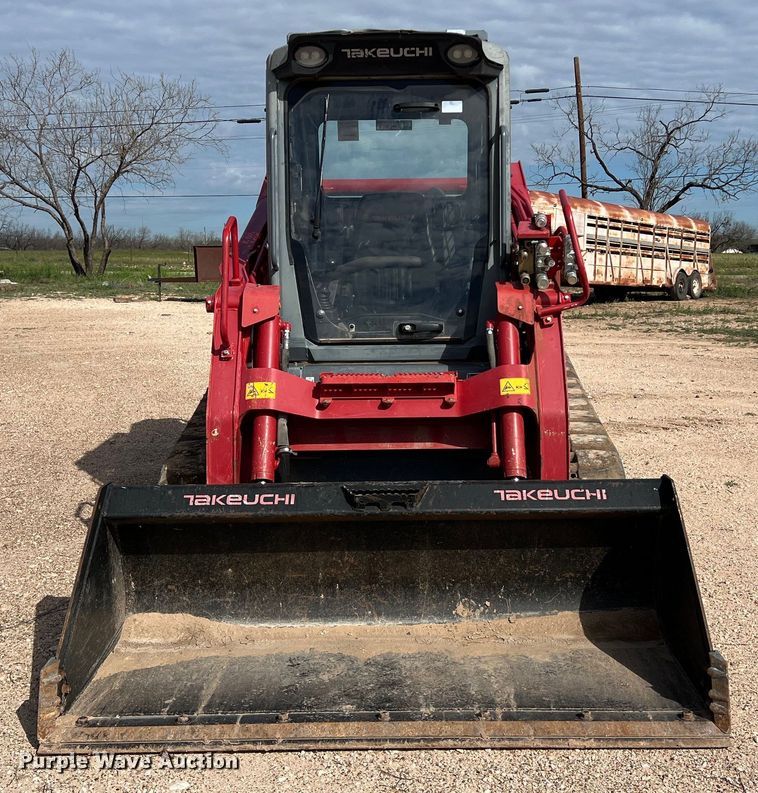 image for item KV9796 2019 Takeuchi TL12V2 tracked skid steer loader