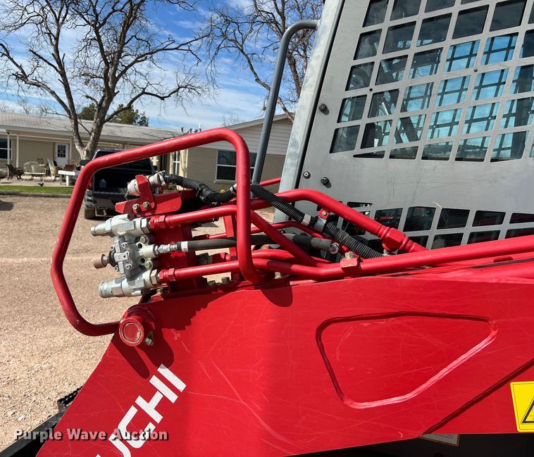 image for item KV9796 2019 Takeuchi TL12V2 tracked skid steer loader