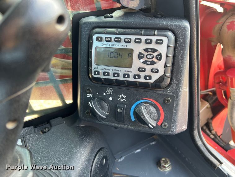 image for item KV9796 2019 Takeuchi TL12V2 tracked skid steer loader