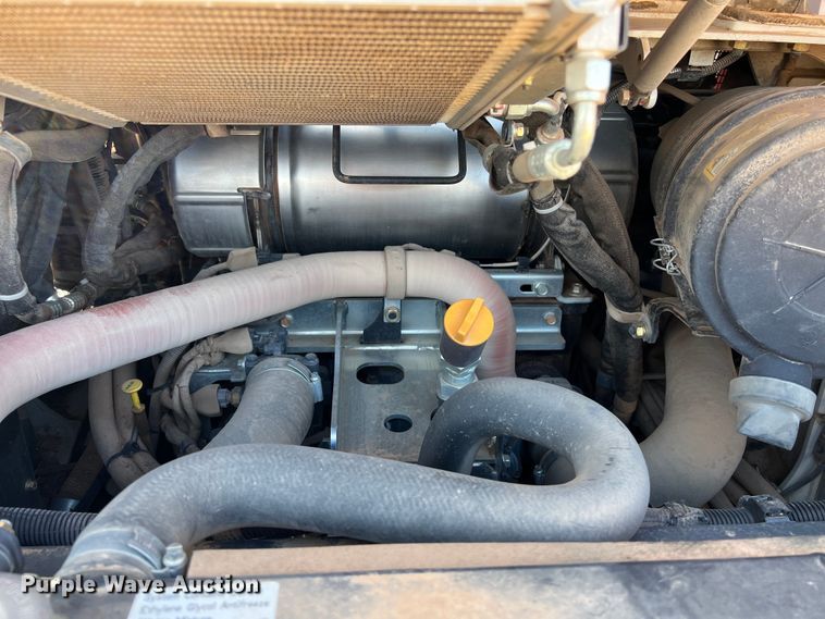 image for item KV9796 2019 Takeuchi TL12V2 tracked skid steer loader