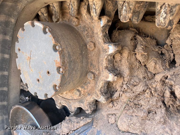 image for item KV9796 2019 Takeuchi TL12V2 tracked skid steer loader