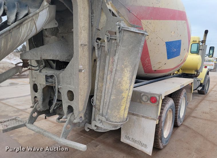 image for item LA9633 2003 Kenworth W900 ready mix truck