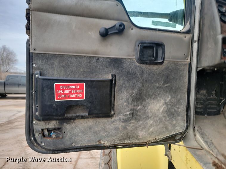 image for item LA9633 2003 Kenworth W900 ready mix truck