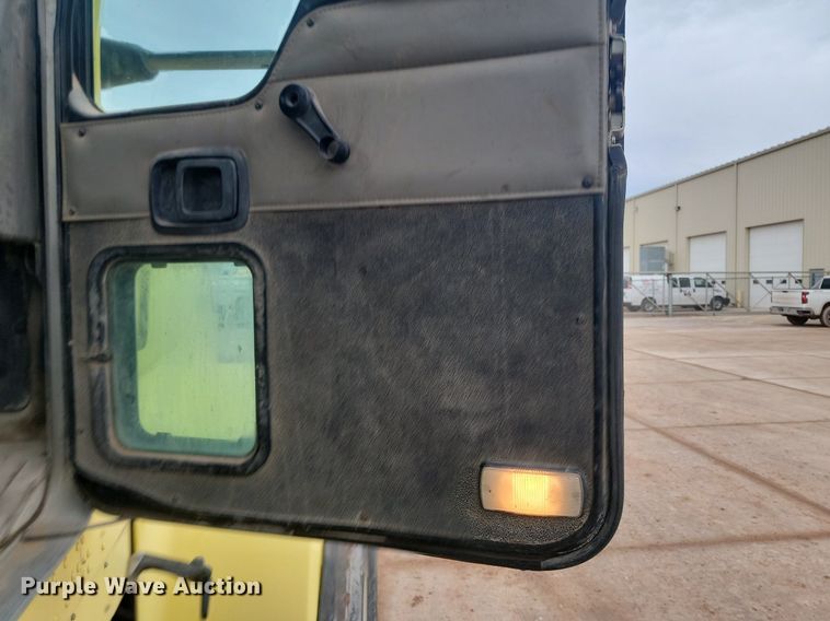 image for item LA9633 2003 Kenworth W900 ready mix truck