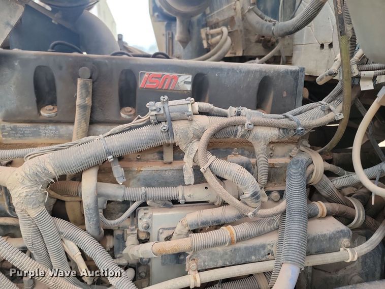 image for item LA9634 2003 Kenworth  W900 ready mix truck