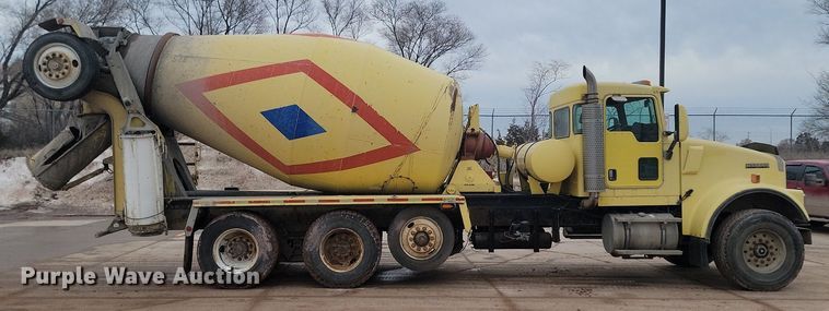 image for item LA9635 2004 Kenworth  W900 ready mix truck