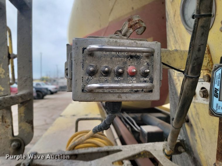 image for item LA9635 2004 Kenworth  W900 ready mix truck