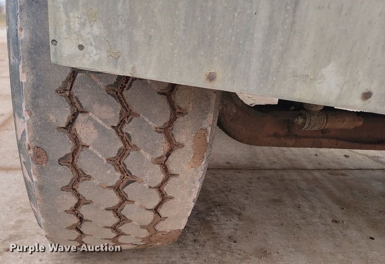 image for item LA9635 2004 Kenworth  W900 ready mix truck