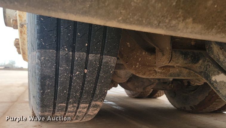 image for item LA9636 2004 Kenworth  W900 ready mix truck