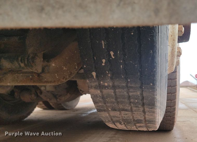 image for item LA9636 2004 Kenworth  W900 ready mix truck