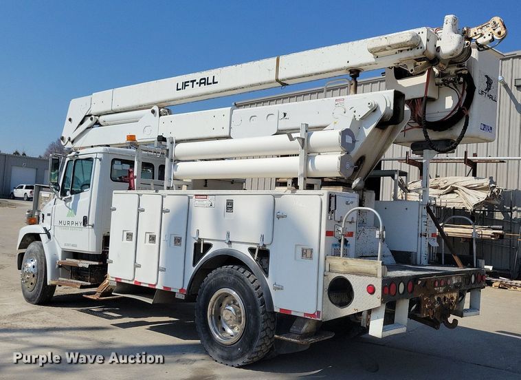 image for item LC9926 2003 Freightliner FL80 bucket truck