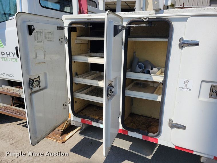 image for item LC9926 2003 Freightliner FL80 bucket truck