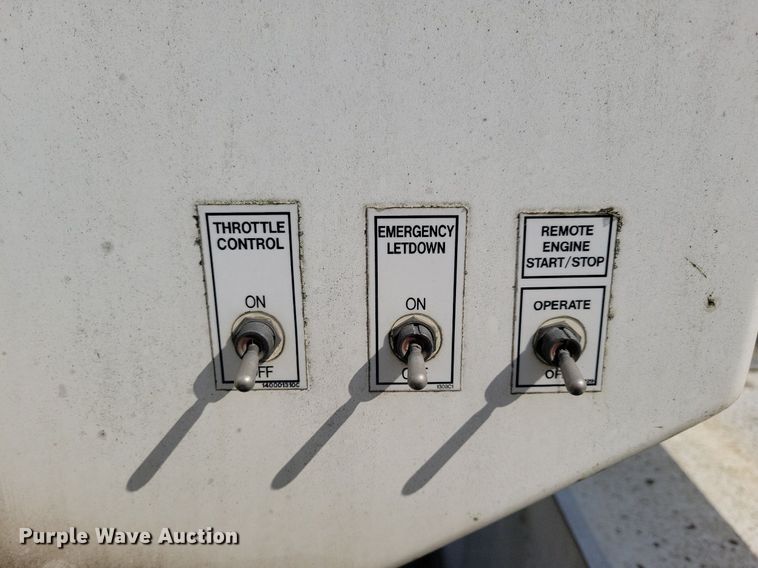 image for item LC9926 2003 Freightliner FL80 bucket truck