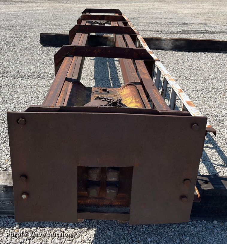 image for item LD9361 Conmaco pile driver