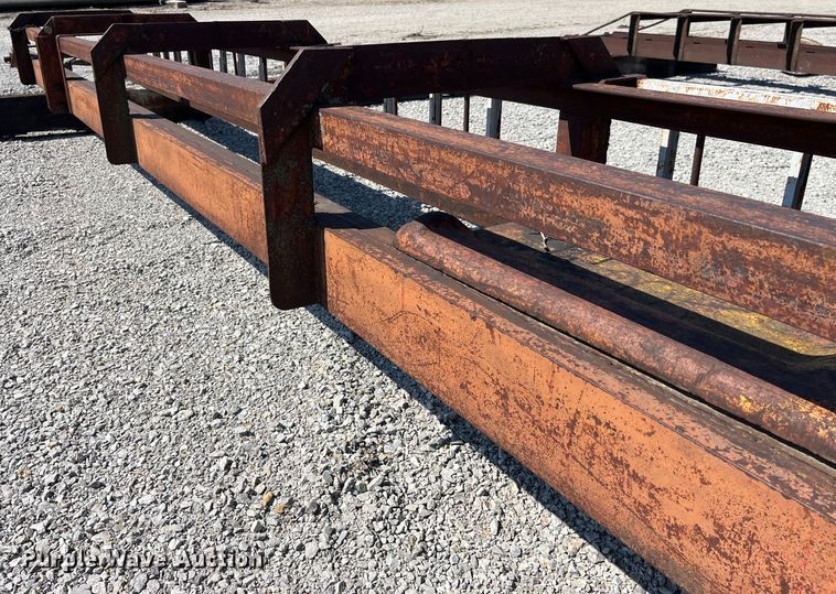 image for item LD9361 Conmaco pile driver