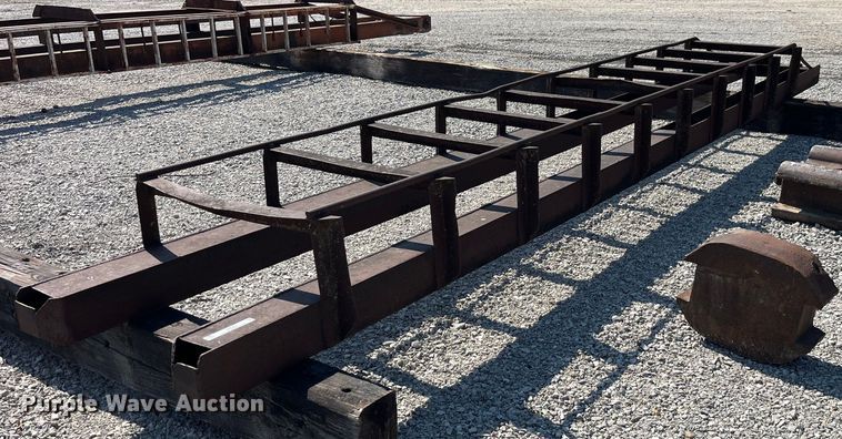 image for item LD9362 Pile driver