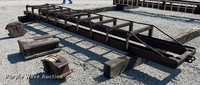 image for item LD9362 Pile driver