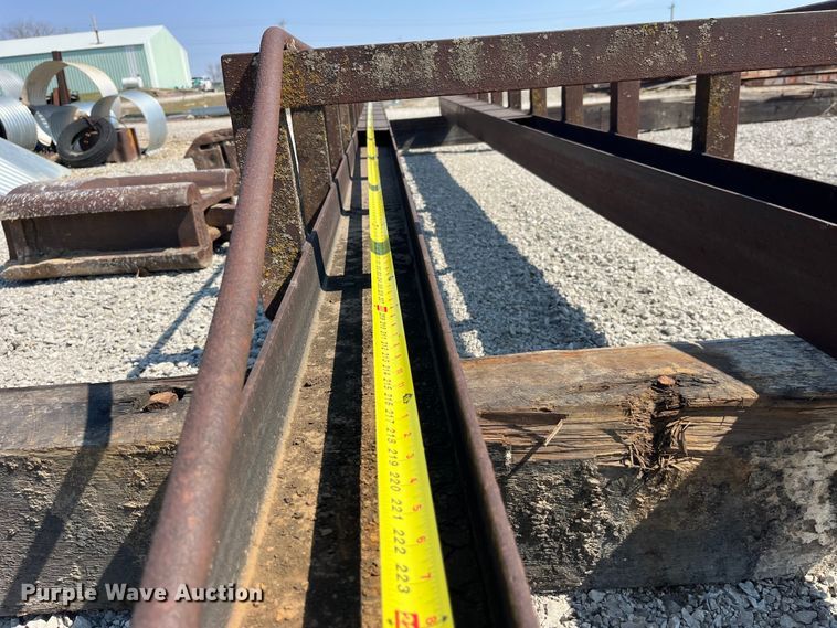 image for item LD9362 Pile driver