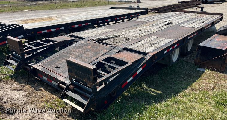 image for item LD9363 2007 Woodworth equipment trailer