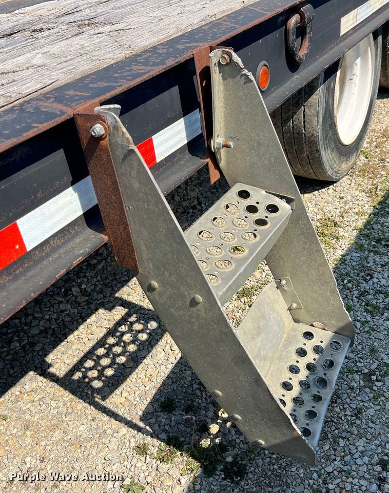 image for item LD9363 2007 Woodworth equipment trailer