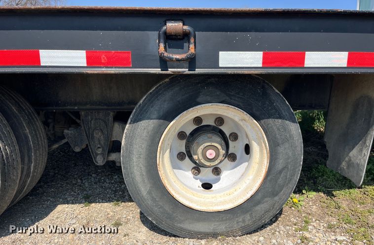 image for item LD9364 2006 Woodworth equipment trailer