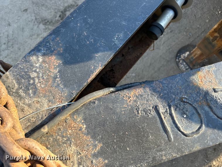 image for item LR9283 2005 Felling  FT-45-2 equipment trailer