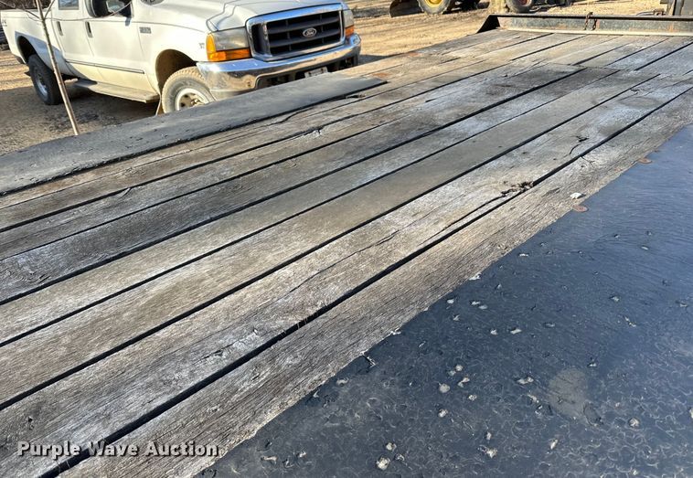 image for item LR9283 2005 Felling  FT-45-2 equipment trailer