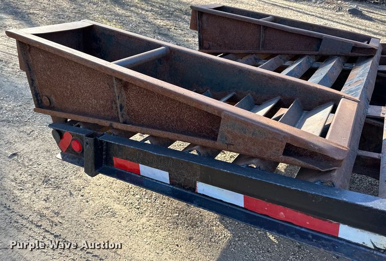 image for item LR9283 2005 Felling  FT-45-2 equipment trailer