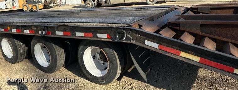 image for item LR9283 2005 Felling  FT-45-2 equipment trailer