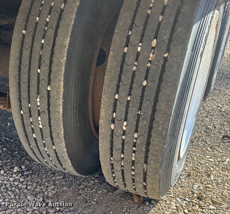 image for item LR9283 2005 Felling  FT-45-2 equipment trailer