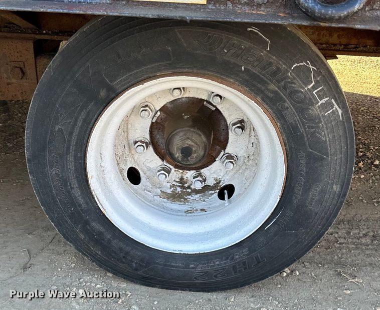 image for item LR9283 2005 Felling  FT-45-2 equipment trailer