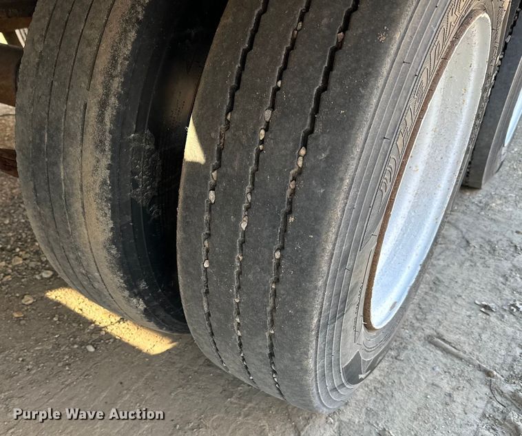 image for item LR9283 2005 Felling  FT-45-2 equipment trailer