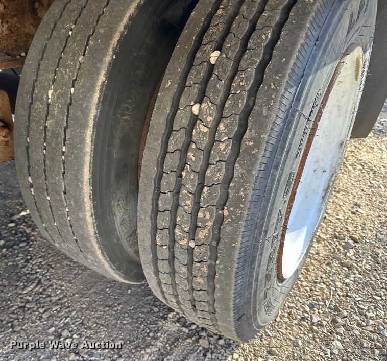 image for item LR9283 2005 Felling  FT-45-2 equipment trailer