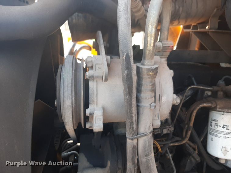 image for item MA9288 1998 JCB 214 backhoe