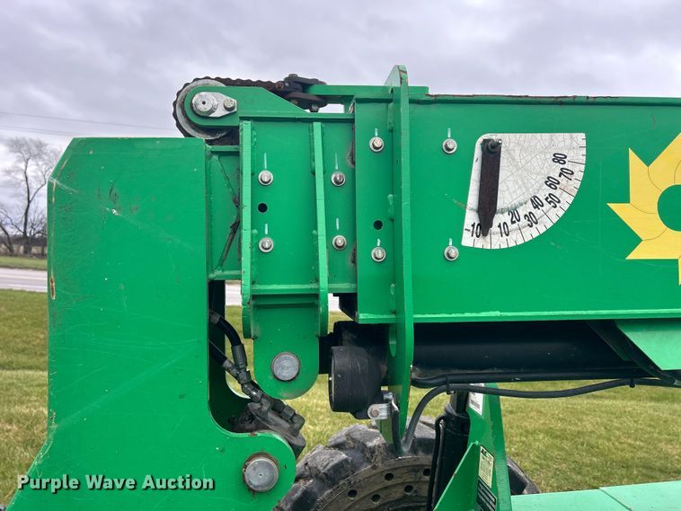 image for item MO9210 2015 JLG Skytrak 6036 telehandler