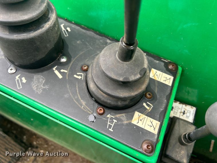 image for item MO9210 2015 JLG Skytrak 6036 telehandler