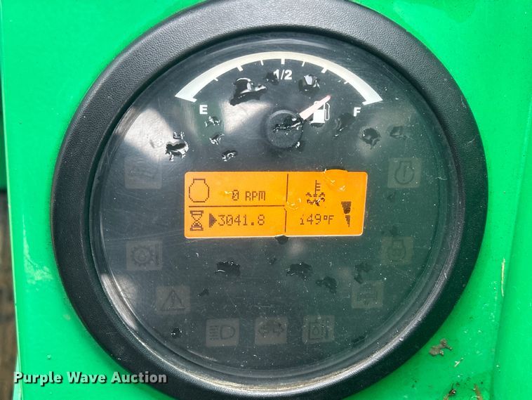 image for item MO9210 2015 JLG Skytrak 6036 telehandler