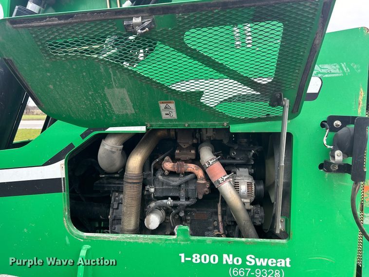 image for item MO9210 2015 JLG Skytrak 6036 telehandler