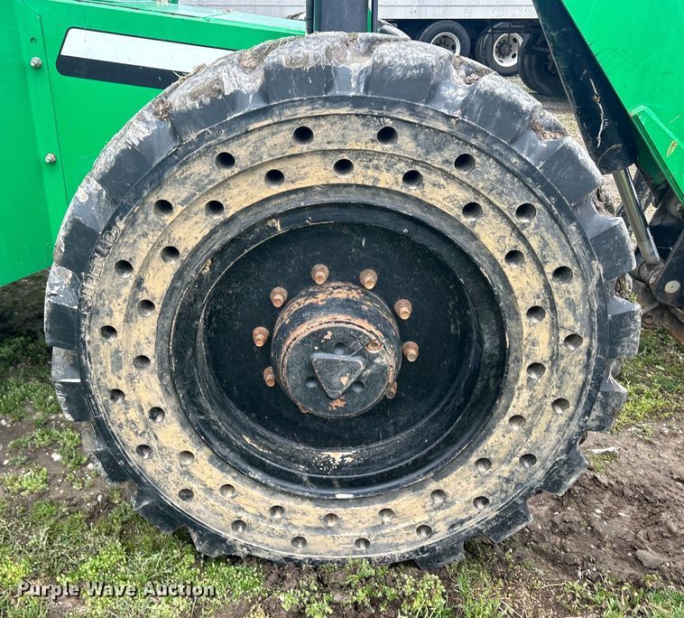 image for item MO9210 2015 JLG Skytrak 6036 telehandler